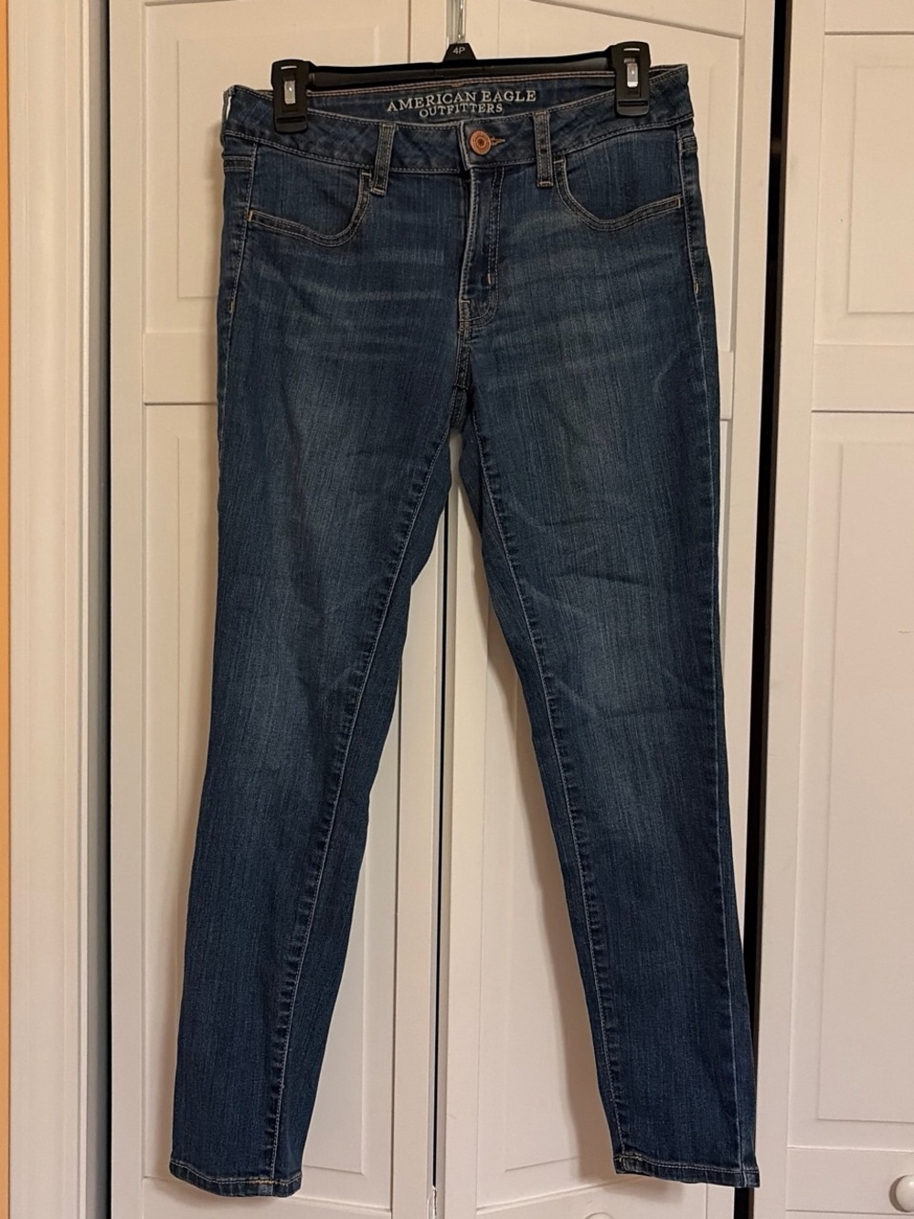 American Eagle Outfitters Women's Dark Wash Skinny Jeans